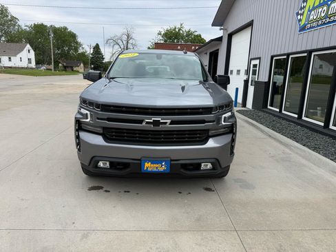 Used 2021 Chevrolet Silverado 1500 RST AWD/4WD image 2