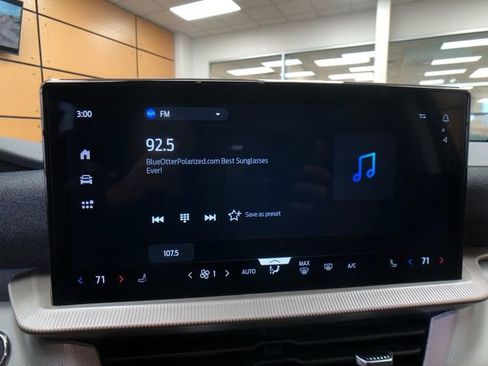 New 2026 Ford Explorer Active image 15