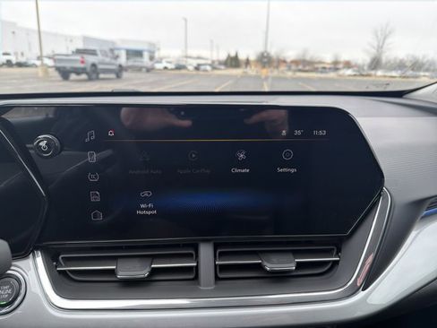 New 2026 Chevrolet Trax LT image 17