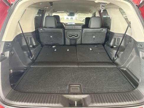 Used 2025 Honda Pilot EX-L image 24