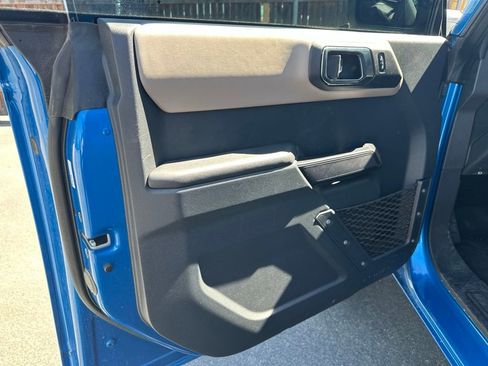 Used 2024 Ford Bronco Wildtrak AWD/4WD image 3