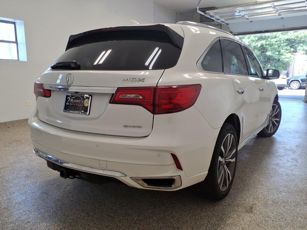 Used 2019 Acura MDX SH-AWD w/ Advance Package image 4