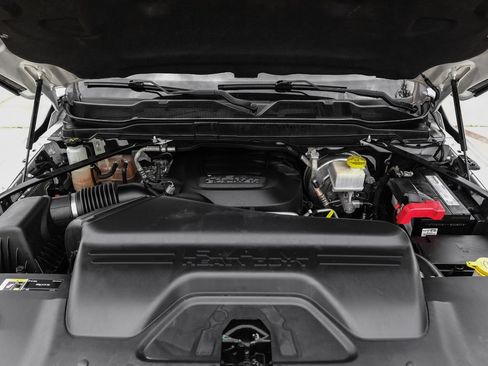 Used 2020 RAM 2500 Tradesman RWD image 45