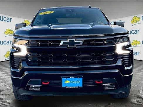 Used 2023 Chevrolet Silverado 1500 RST w/ Redline Edition AWD/4WD image 2