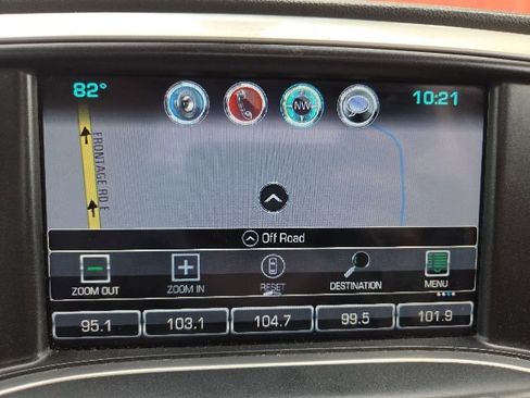 Used 2018 GMC Sierra 1500 SLT w/ Texas SLT Premium Package AWD/4WD image 12