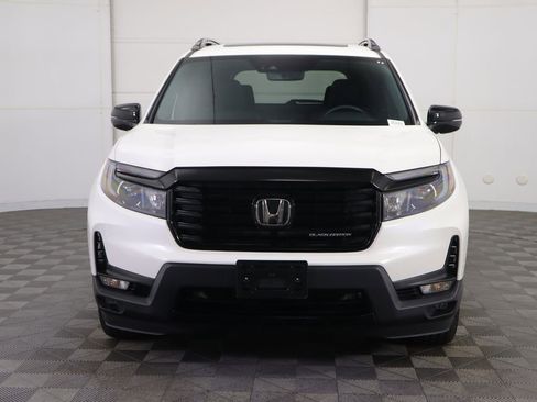 Used 2024 Honda Passport Black Edition image 2