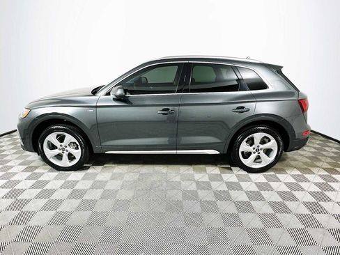 Certified 2025 Audi Q5 2.0T Premium Plus w/ Premium Plus Package image 4