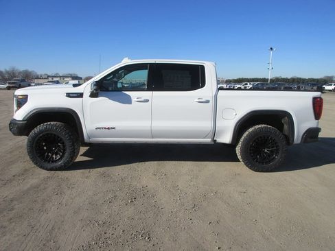 New 2026 GMC Sierra 1500 AT4X image 10