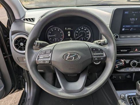 Used 2022 Hyundai Kona SEL AWD/4WD image 13