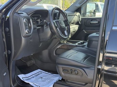Used 2020 GMC Sierra 2500 Denali w/ Denali Ultimate Package image 12
