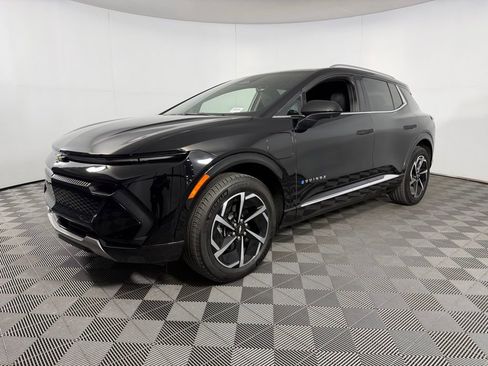 Used 2024 Chevrolet Equinox EV LT image 10