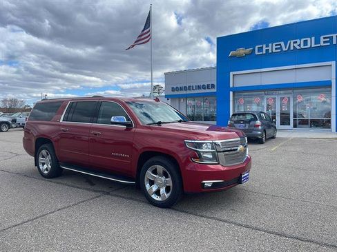Used 2015 Chevrolet Suburban LTZ AWD/4WD image 8