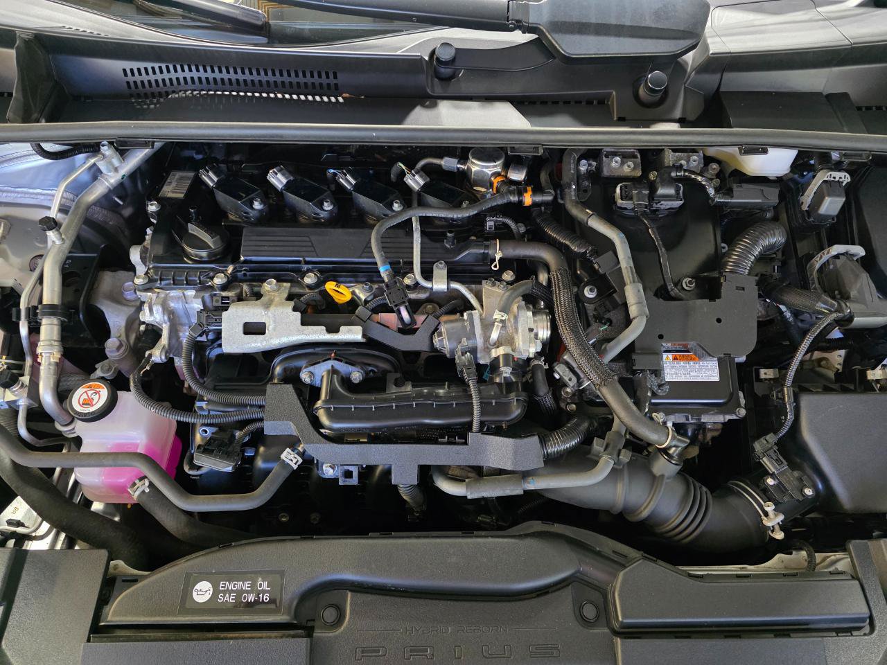 Used 2023 Toyota Prius XLE AWD/4WD image 37