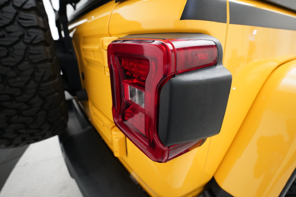 Used 2019 Jeep Wrangler Unlimited Rubicon AWD/4WD image 30