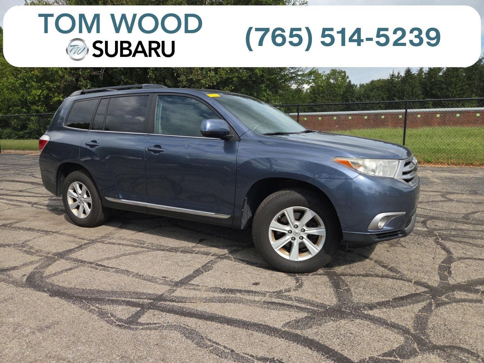 Used 2013 Toyota Highlander SE AWD/4WD image 1