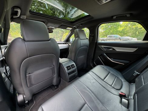 Used 2021 Jaguar XF R-Dynamic SE image 49