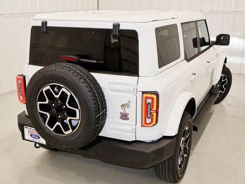 New 2025 Ford Bronco Outer Banks image 33