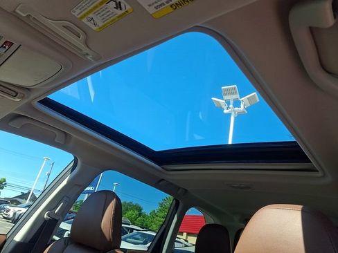 Used 2023 Subaru Forester Touring AWD/4WD image 16