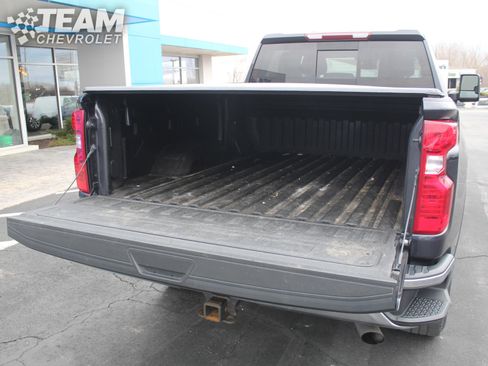 Certified 2024 Chevrolet Silverado 3500 LT w/ Convenience Package image 30