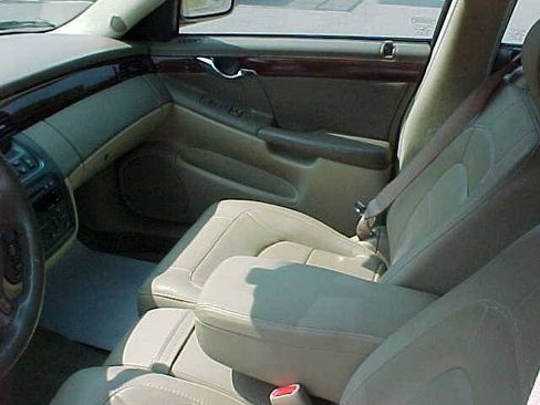 Used 2005 Cadillac De Ville FWD image 19