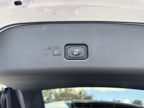 New 2026 Lincoln Nautilus Premier w/ Equipment Group 102A image 12