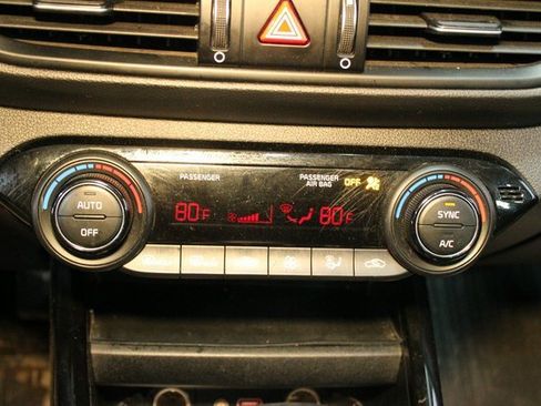 Used 2019 Kia Forte S w/ S Premium Package image 23