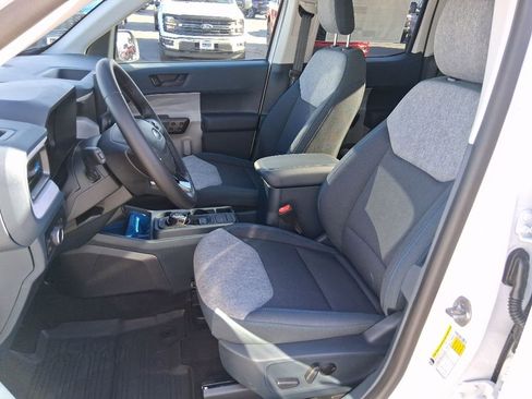 New 2025 Ford Maverick XLT w/ XLT Luxury Package image 10