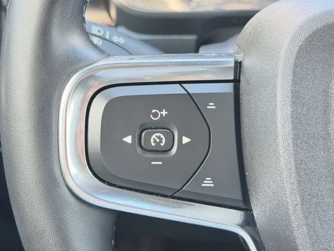 Used 2023 Volvo XC40 Recharge Plus AWD/4WD image 12