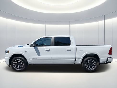 New 2026 RAM 1500 Laramie w/ Laramie Preferred Package AWD/4WD image 7