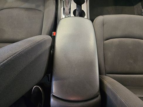 Used 2022 Chevrolet Malibu RS FWD image 20