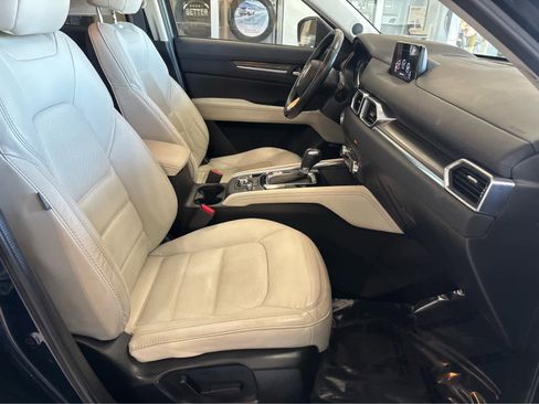 Used 2017 MAZDA CX-5 Grand Touring w/ Premium Package FWD image 31