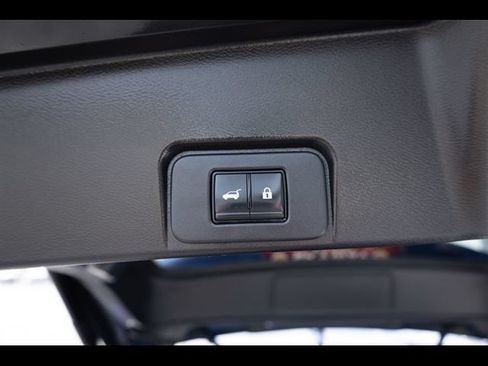 Used 2023 Nissan Rogue SL w/ SL Premium Package AWD/4WD image 18