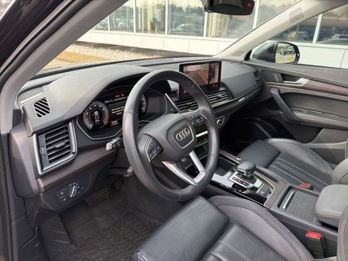 Used 2021 Audi Q5 Premium Plus w/ Premium Plus Package image 12