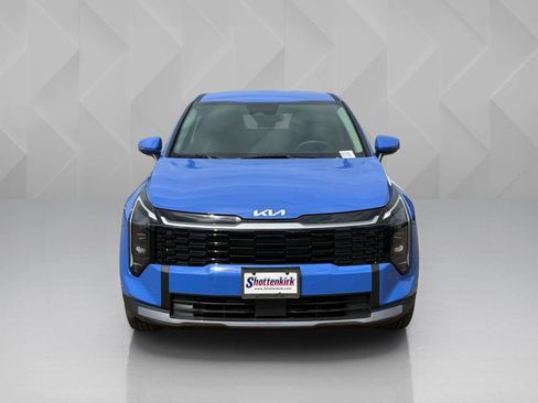 New 2026 Kia Sportage EX FWD image 2