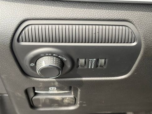 New 2026 Jeep Grand Wagoneer L Limited w/ Rear Seat Video Group I AWD/4WD image 25