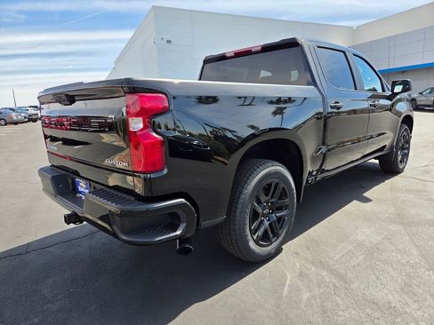 Used 2026 Chevrolet Silverado 1500 Custom RWD image 4