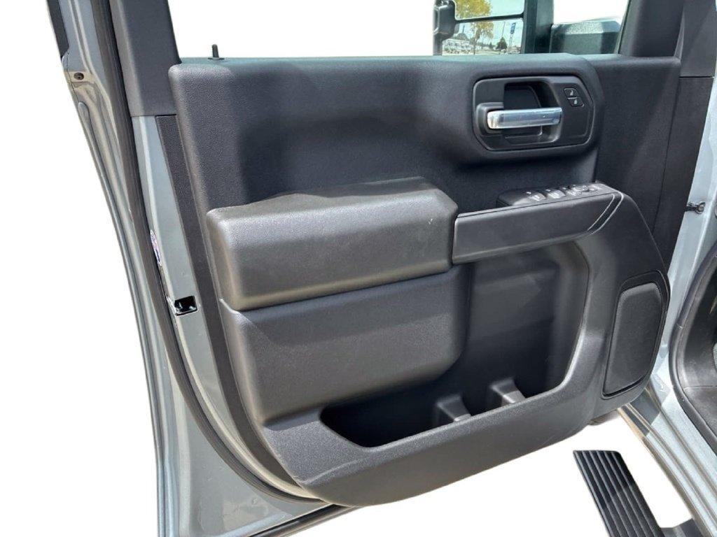 New 2026 Chevrolet Silverado 2500 Custom w/ Custom Value Package RWD image 18