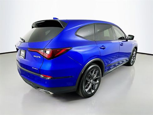 Used 2023 Acura MDX A-Spec image 11