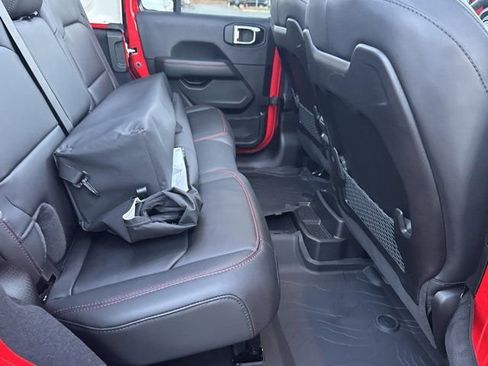 New 2026 Jeep Wrangler Unlimited Rubicon image 17