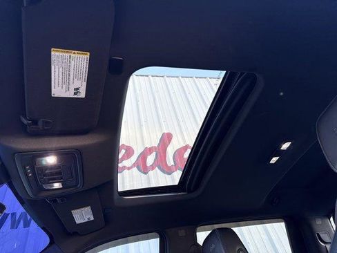 Used 2019 Chevrolet Silverado 1500 High Country w/ Technology Package image 32