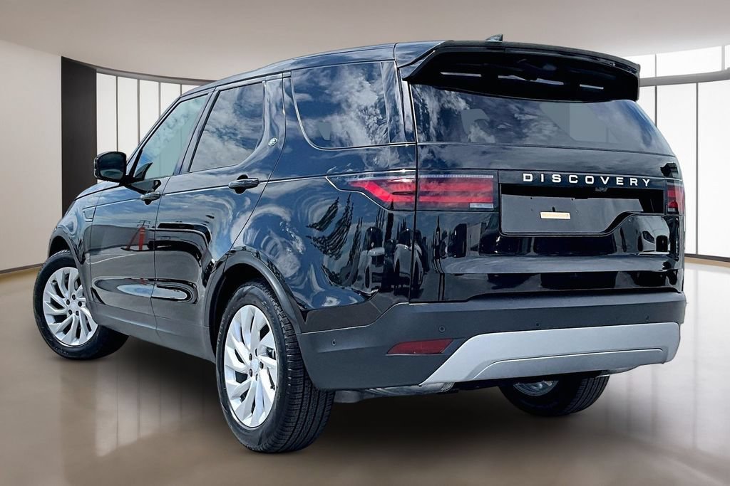 New 2026 Land Rover Discovery S AWD/4WD image 3