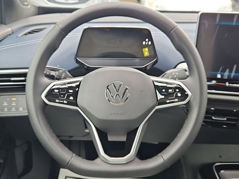 New 2025 Volkswagen ID.4 Pro S Plus image 14