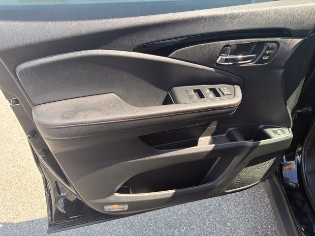 Used 2021 Honda Ridgeline Black Edition image 23