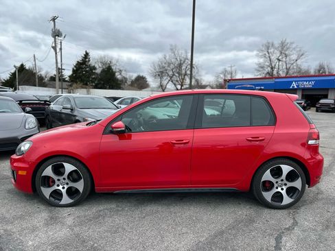 Used 2013 Volkswagen GTI 4-Door image 9