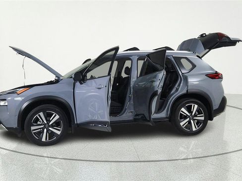 Used 2023 Nissan Rogue Platinum w/ Platinum Premium Package FWD image 6