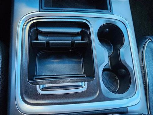 Used 2018 RAM 1500 Limited image 11