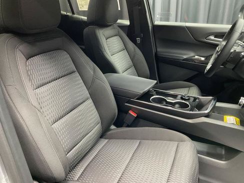 New 2026 Chevrolet Equinox LT FWD image 15