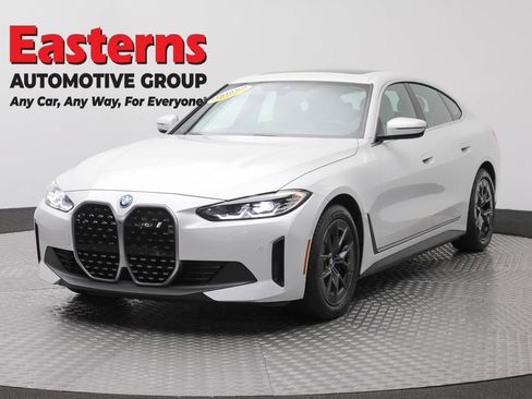 Used 2023 BMW i4 eDrive35 w/ Premium Package RWD image 1