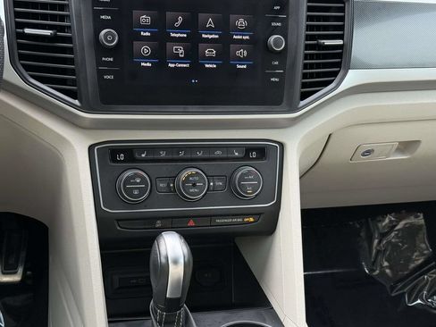Used 2021 Volkswagen Atlas SE AWD/4WD image 21