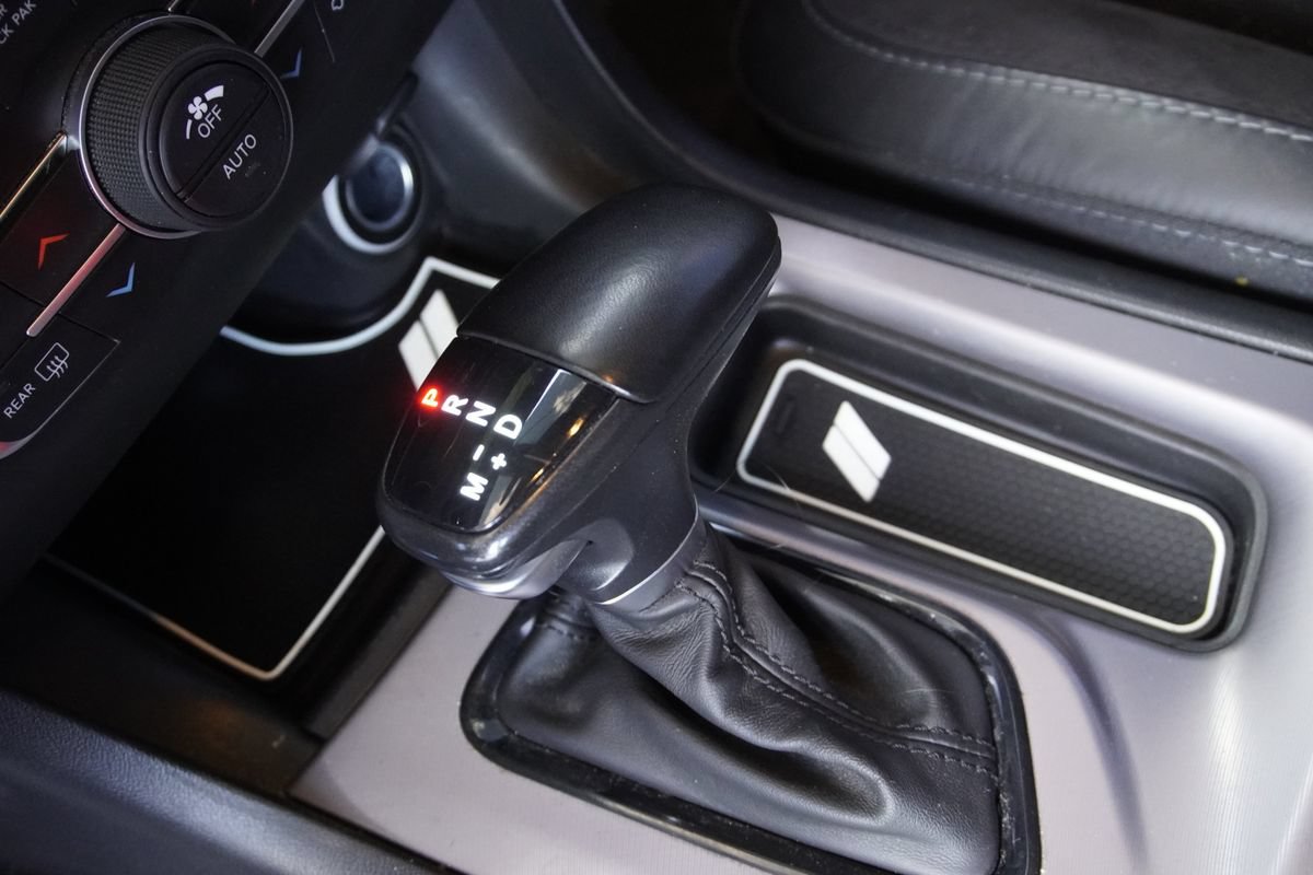 Used 2022 Dodge Charger R/T w/ Plus Group RWD image 20